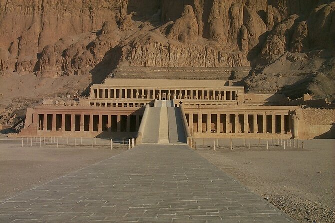 Private Tour Luxor West and East Bank and Hot Air Balloon - Private Transport