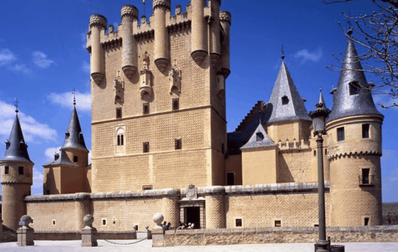 Private Tour Monasterio Escorial & Segovia With Hotel Pickup - Transportation and Comfort