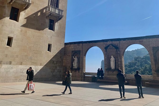 Private Tour: Montserrat and Cava Visit - Cava Production and Tasting Experience