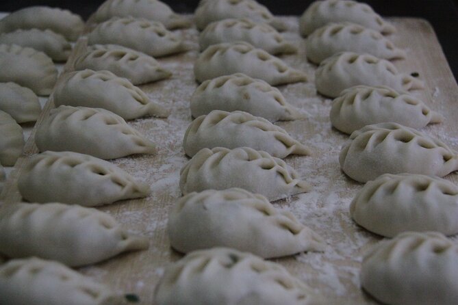 Private Tour-Mutianyu Great Wall& Hutong Cooking Class in Beijing - Dining in Hutong Courtyard