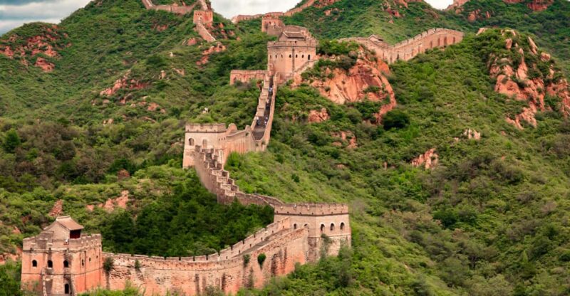 Private Tour: Mutianyu Great Wall & Hutong Food Experience - Key Points