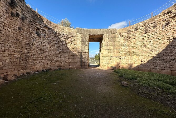 Private Tour Mycenae & Ancient Corinth -Isthmus Canal 6HOUR - Exploring Mycenae