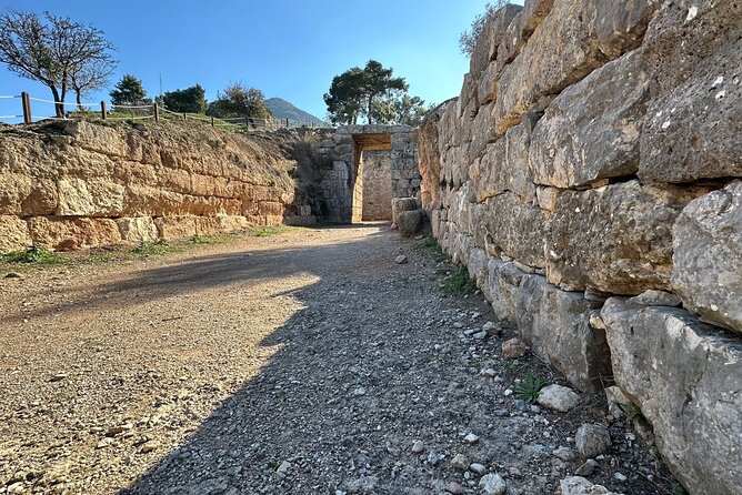 Private Tour Mycenae & Ancient Corinth -Isthmus Canal 6HOUR - Discovering Ancient Corinth