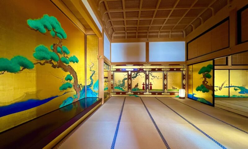 Private Tour Nagoya. Nagoya Heritage & Modernity - Shrine and History