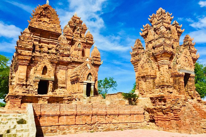 Private Tour Nha Trang To Bau Truc Pottery Village And The PoKlong Garai Towers - Meeting and Pickup