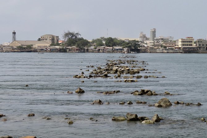 Private Tour of Benin 3 Days (Cotonou, Lake Ganvie, Ouidah) - Historical Ouidah