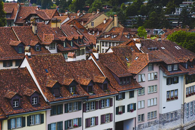 Private Tour of Bern - Sightseeing, Food & Culture With a Local - Uncovering Berns Architectural Wonders