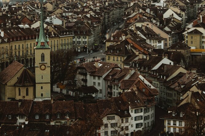 Private Tour of Bern - Sightseeing, Food & Culture With a Local - Experiencing Berns Vibrant Atmosphere