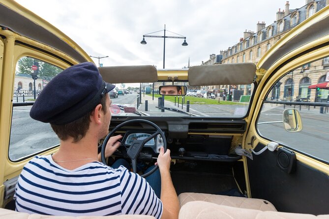 Private Tour of Bordeaux in a Citroën 2CV - 45min - Accessibility