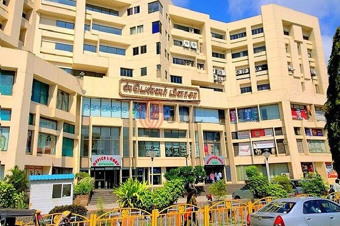 Private Tour of Chennais Top 5 Shopping Malls With Lunch - Additional Information