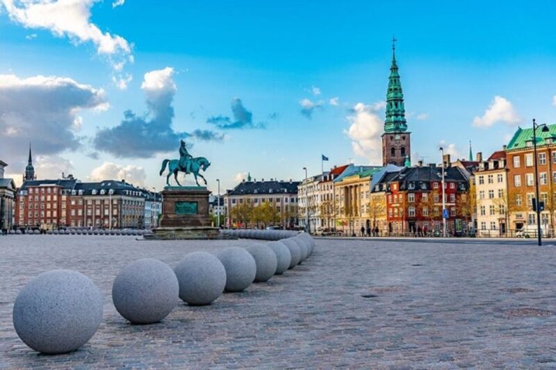 Private Tour of Copenhagen and Christiansborg Palace - Tour Duration and Price