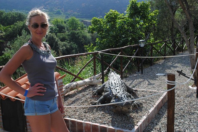 Private Tour of Gole Alcantara With Traditional Food and Wine - Gole Alcantara Exploration