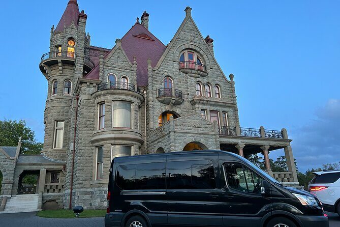 Private Tour of Gorgeous Victoria and to Butchart Gardens! (4 hr) - Exploring Victoria: A Private 4-Hour Tour of the City and Butchart Gardens