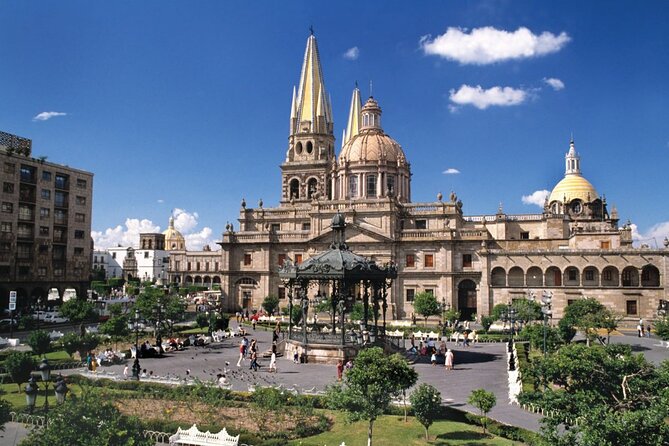 Private Tour of Guadalajara and Tlaquepaque Magical Town - Cultural Experiences