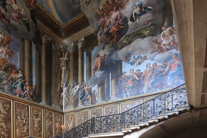 Private Tour of Hampton Court Palace With Award-Winning Architectural Historian - Tailored Tour Focuses