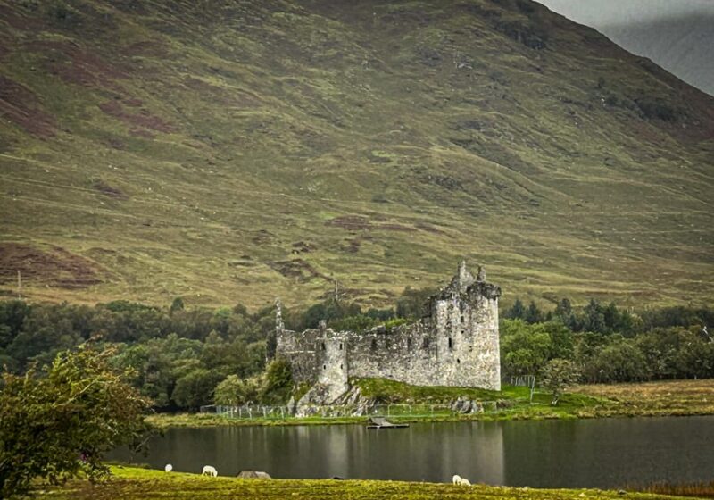 Private Tour of Highlands, Lochs & Castles From Stirling - Key Points