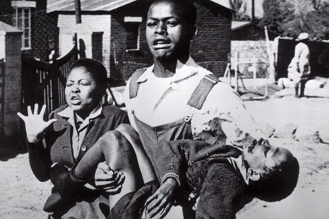 Private Tour of Johannesburg, Soweto and Apartheid Museum - Insights at Apartheid Museum