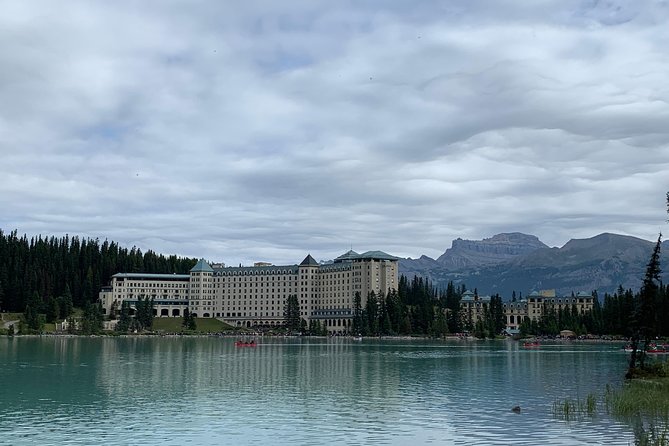 Private Tour of Lake Louise and the Icefield Parkway for up to 12 Guests - Flexible Itinerary and Pickup