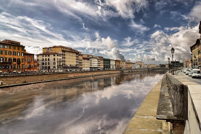 Private Tour of Leaning Tower & Pisa Highlights With Local Guide - Family-Friendly Experience in Pisa