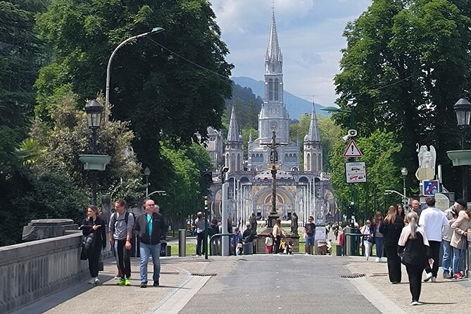 Private Tour of Lourdes and the Three Sacred Temples - Inclusions