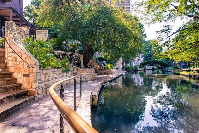 Private Tour of San Antonio - Exploring the Alamo