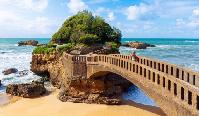 Private Tour of San Sebastian and Biarritz - Personalized Exploration Experience