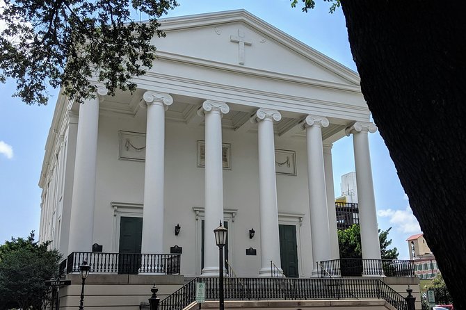 Private Tour of Savannahs Historic/Victorian Districts & Bonaventure Cemetery - Personalized Sightseeing Experience