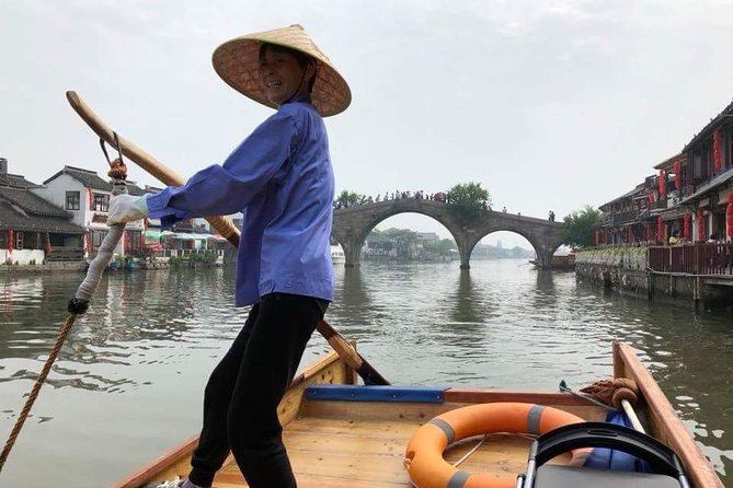 Private Tour of Shanghai Highlights and Zhujiajiao Water Town in One Day - Boat Ride and Walking Tour in Zhujiajiao