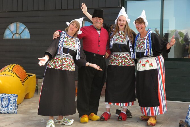 Private Tour of Simonehoeve Cheese Farm and Clog Factory - Operating Hours