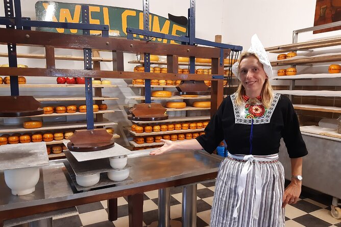 Private Tour of Simonehoeve Cheese Farm and Clog Factory - Cheese Farm Tour