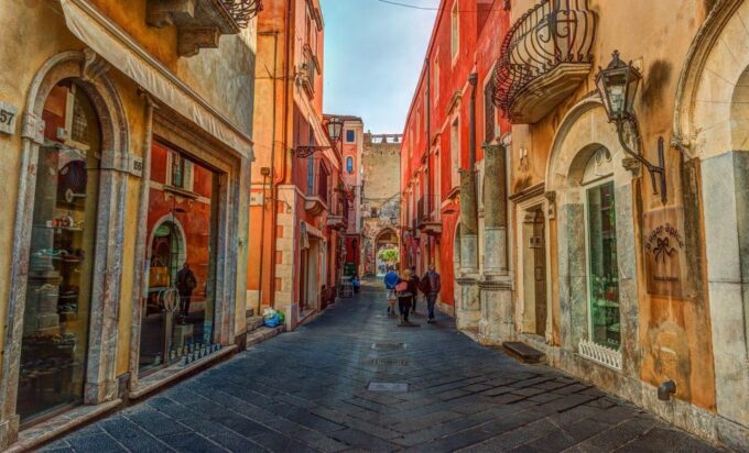 Private Tour of Taormina and Castelmola From Messina - Frequently Asked Questions