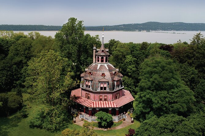 Private Tour of The Armour-Stiner Octagon House in New York - Tour Pricing and Availability