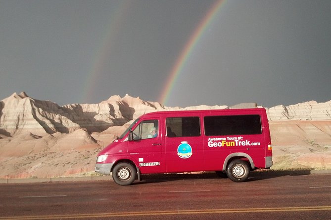 Private Tour of the Badlands With Local Experts - Visiting Wall Drug Store