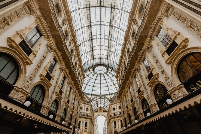 Private Tour of the Best of Milan - Sightseeing, Food & Culture With a Local - Taking in the Fashion District