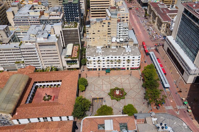 Private Tour of the Historic Center and Candelaria in Bogotá - Key Attractions and End Point