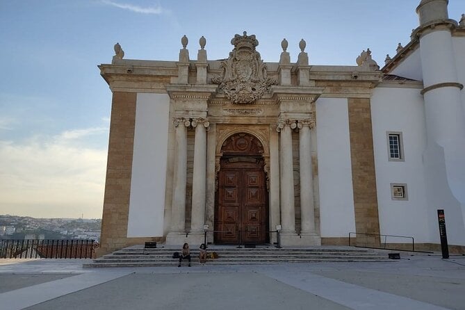 Private Tour of the Historic Center of Coimbra - Skip-The-Line, Includes Tickets - Exploring the Old Cathedral