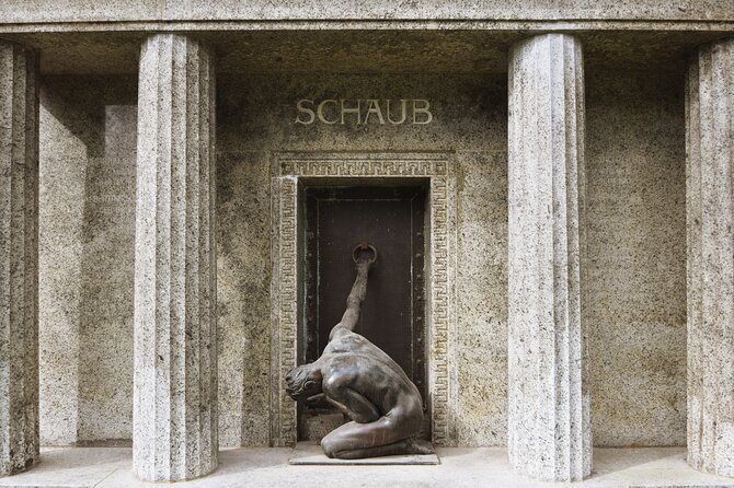 Private Tour of the Historic South Cemetery in Leipzig - Accessibility and Participation
