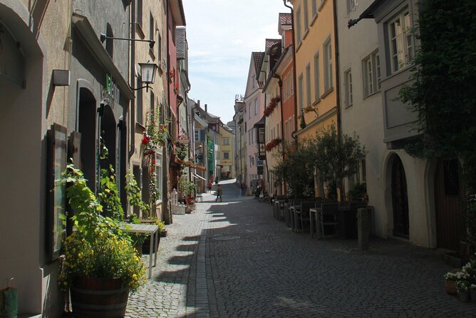 Private Tour of the Island of Lindau With a Guided Tour of the Bregenz Floating Stage and the Pfänder Cable Car - Accessibility and Participation
