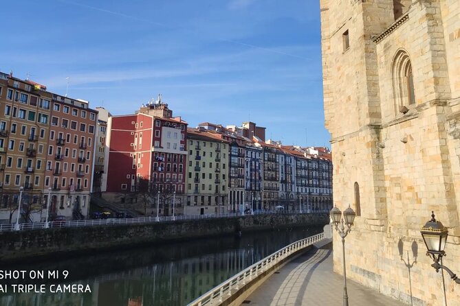 Private Tour of the Jewels of Bilbao, With Guggenheim and Pintxos Tasting. - Exploring Old Bilbao