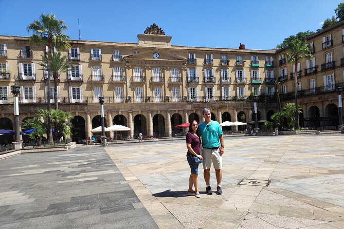 Private Tour of the Jewels of Bilbao, With Guggenheim and Pintxos Tasting. - Savoring Pintxos Lunch