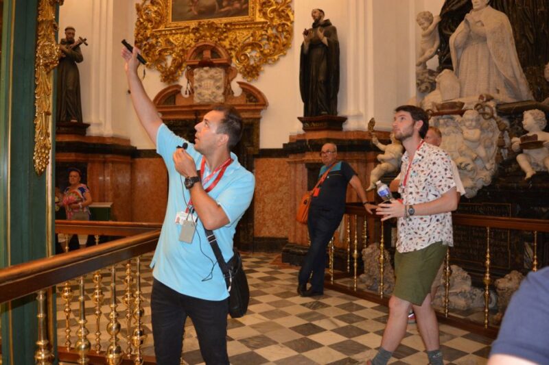 Private Tour of the Mosque-Cathedral and Jewish Quarter - Architecture and History