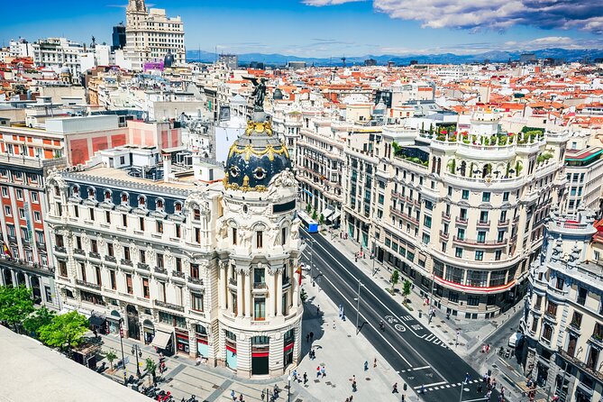 Private Tour of the Old City in Madrid - Accessibility Notes