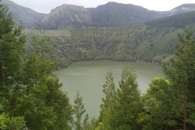 Private Tour of the Sete Cidades Lagoons in São Miguel - Inclusions and Amenities