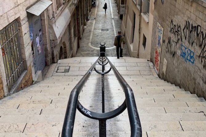 Private Tour of the "Traboules" on the Slopes of Croix-Rousse - Meeting and End Points