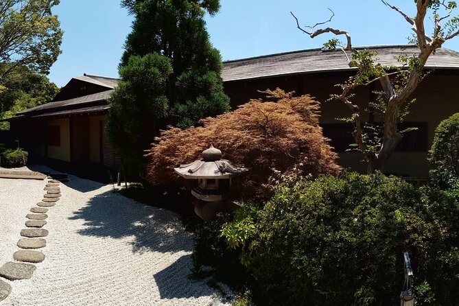 Private Tour of Tokyo With a French-Speaking Guide - Key Points