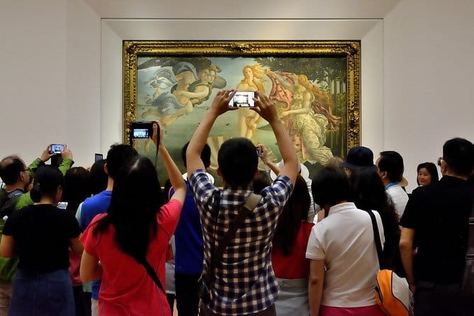 Private Tour of Uffizi Gallery and Santa Croce Basilica - Meeting and Pickup