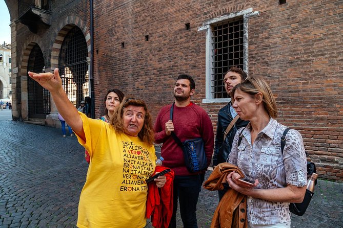 PRIVATE TOUR of Verona: Highlights & Hidden Gems With Locals & Snack Included - Local Wine Tasting