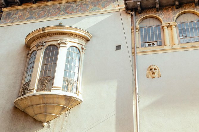 PRIVATE TOUR of Verona: Highlights & Hidden Gems With Locals & Snack Included - Booking Information