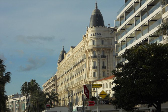 Private Tour on the French Riviera With Comfortable Minivan.Monaco NICE ST PAUL - Personalized Itinerary