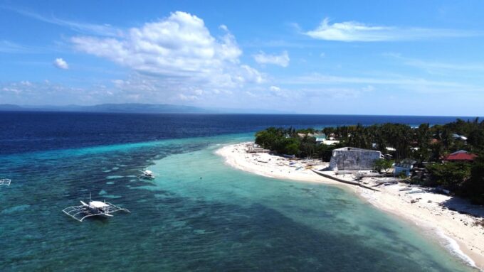 Private Tour PAMILACAN Island Turtle & Dolphin Watching - Local Culture and Traditions